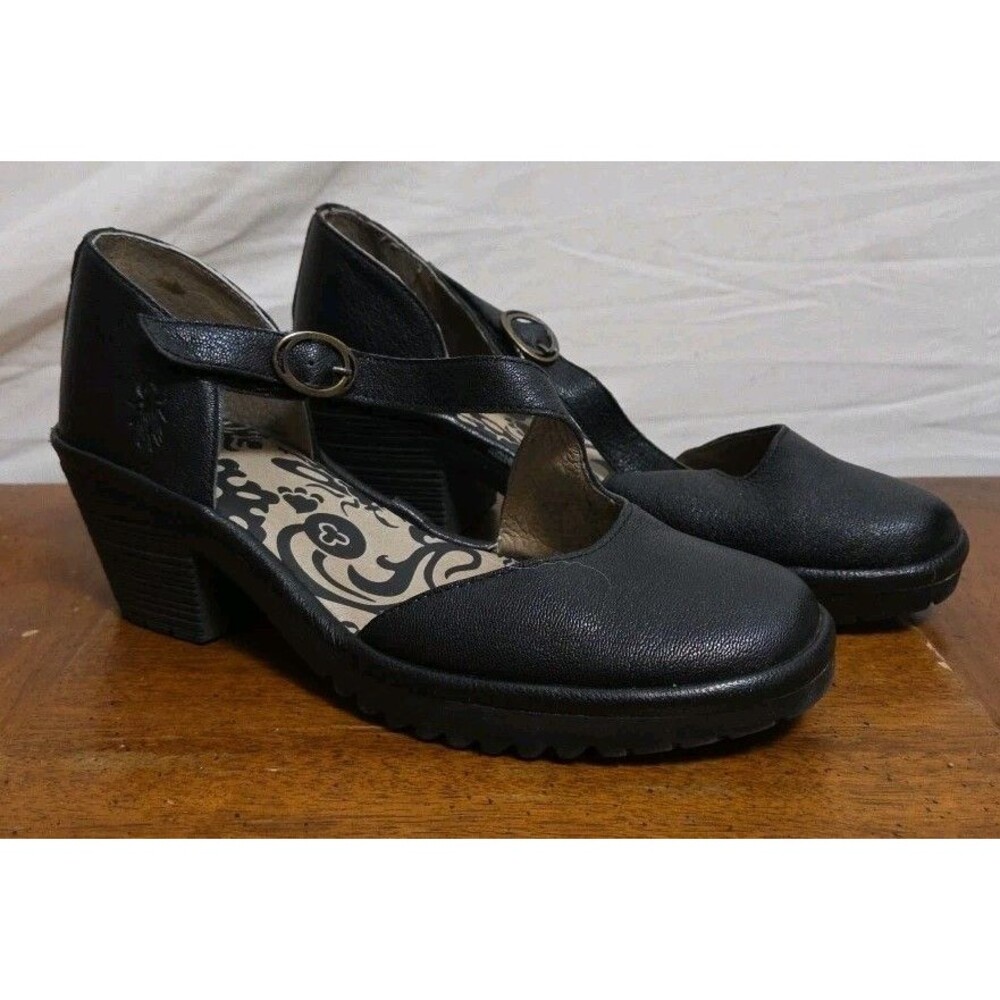Fly London Women's Wako 144 Fly Size 7 Block Heel Black Mousse Chic & comfy!